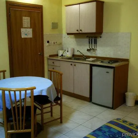 115 The By Neu Collective فندق 3*