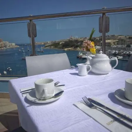 115 The By Neu Collective فندق