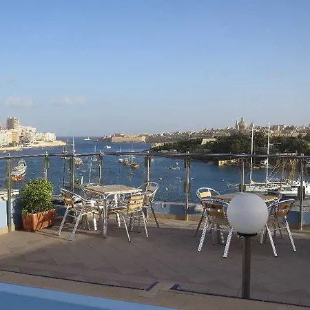 115 The By Neu Collective 3*