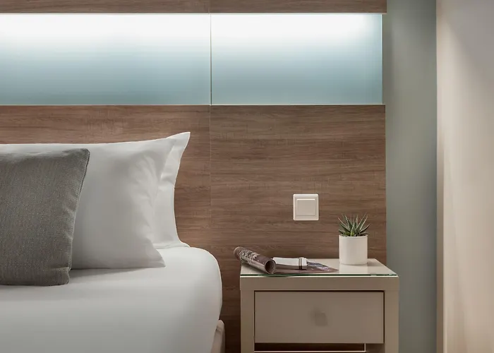 115 The By Neu Collective Otel Gzira