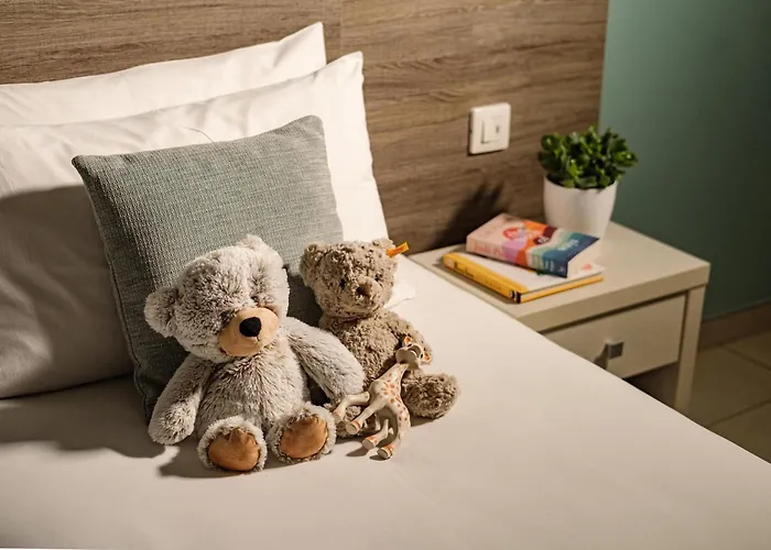 115 The By Neu Collective Otel 3*