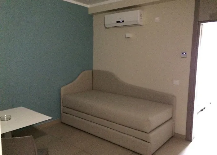 Otel 115 The By Neu Collective