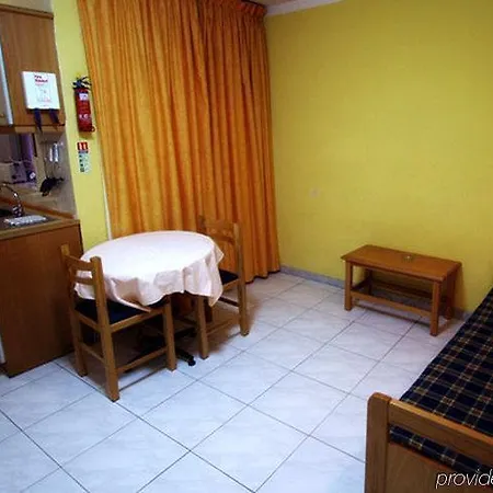 115 The By Neu Collective 3*