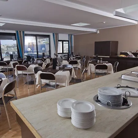 Hotel 115 The By Neu Collective 3*