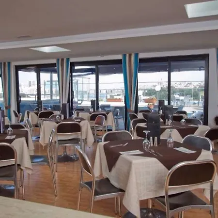 מלון 115 The By Neu Collective