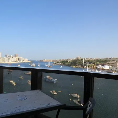 115 The By Neu Collective 3* Gzira