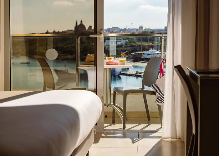 115 The By Neu Collective Hotel Gzira