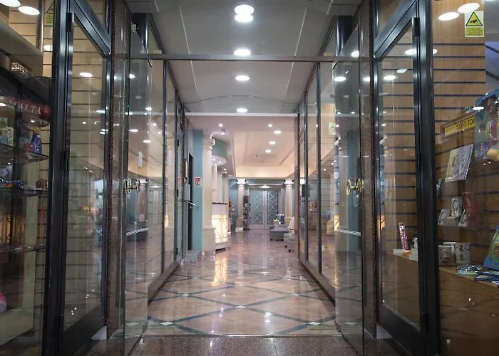 115 The By Neu Collective 3*