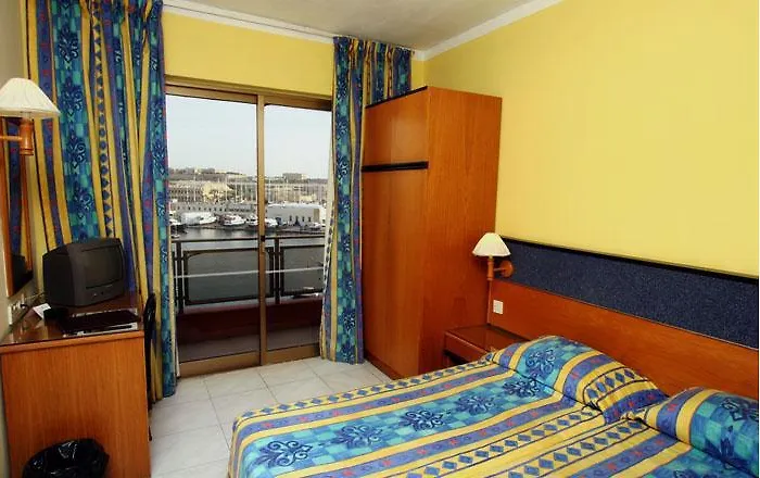 Hotel 115 The By Neu Collective 3*